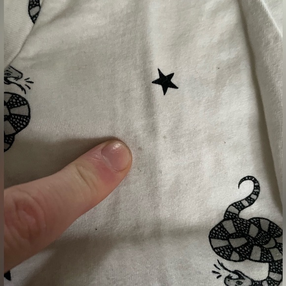 Hollister curved hem tee - Picture 3 of 4